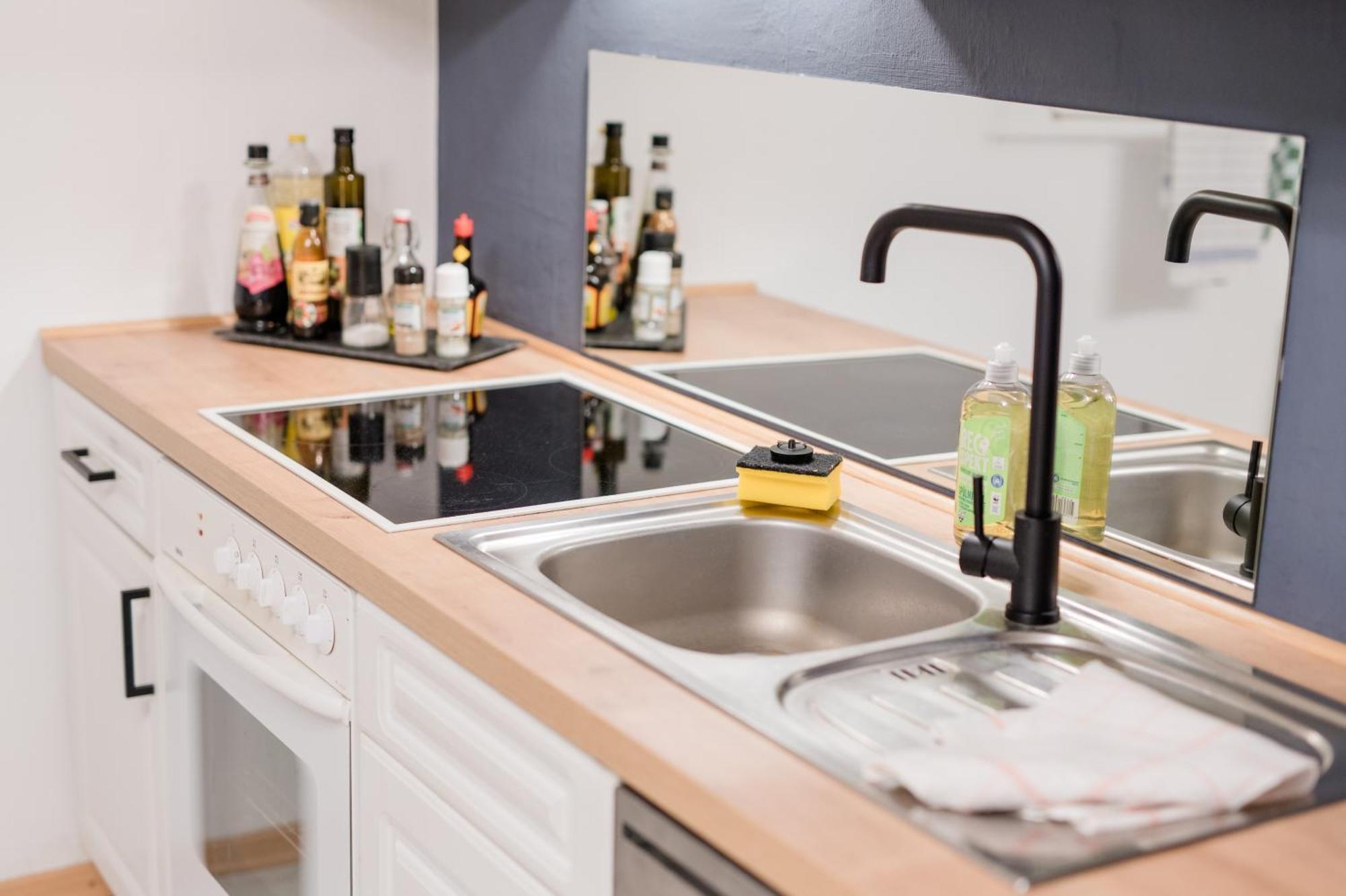 Buchlindenweg - Zimmer & Ferienwohnung Breitscheid  Zewnętrze zdjęcie